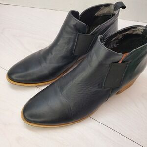 Middleton Black Leather Ankle Boots Pointed Toe Stacked Heel Womens 9 Western